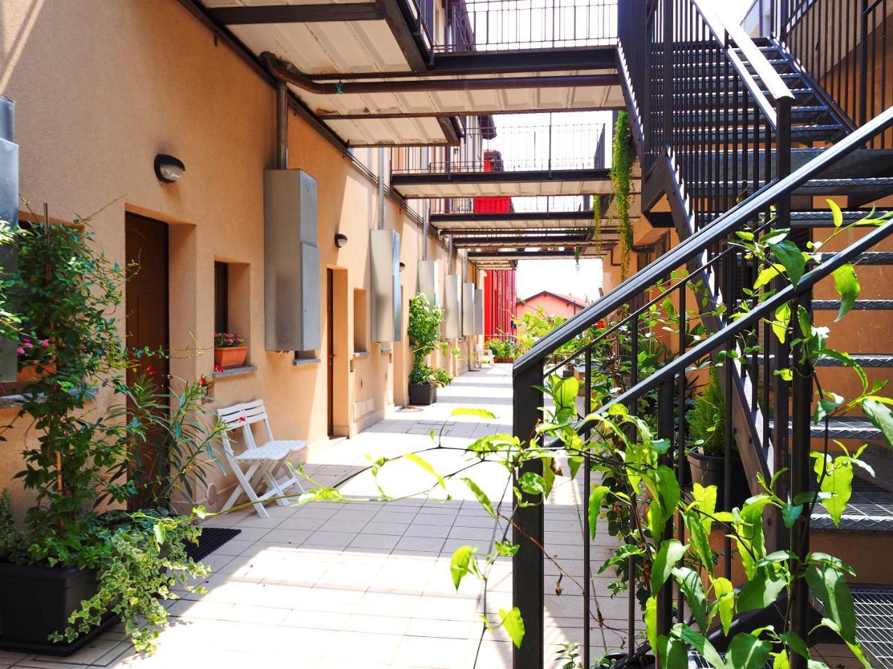 7 Sweet Apartment